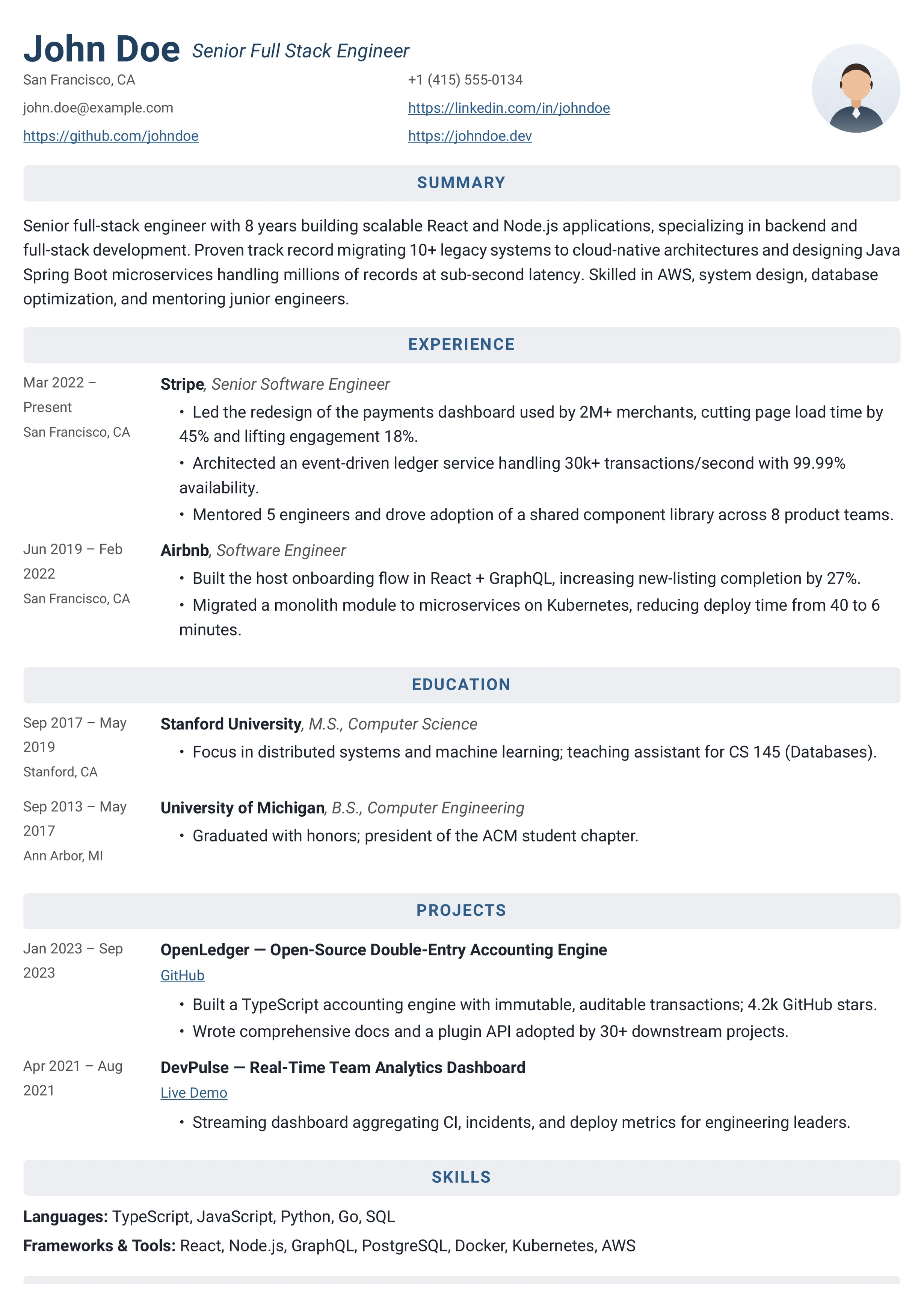 Photo Right Navy resume template preview